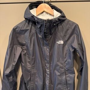 WOMENS NORTH FACE HOODED RAIN JACKET, BLACK, S